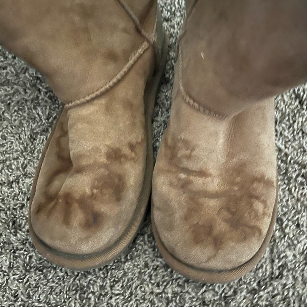 UGG Woman’s Y2K Boots - Picture 5 of 6